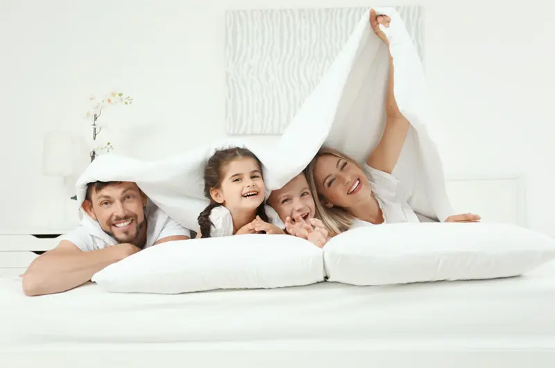 Family meeting with an estate planning attorney in Bloomfield Hills